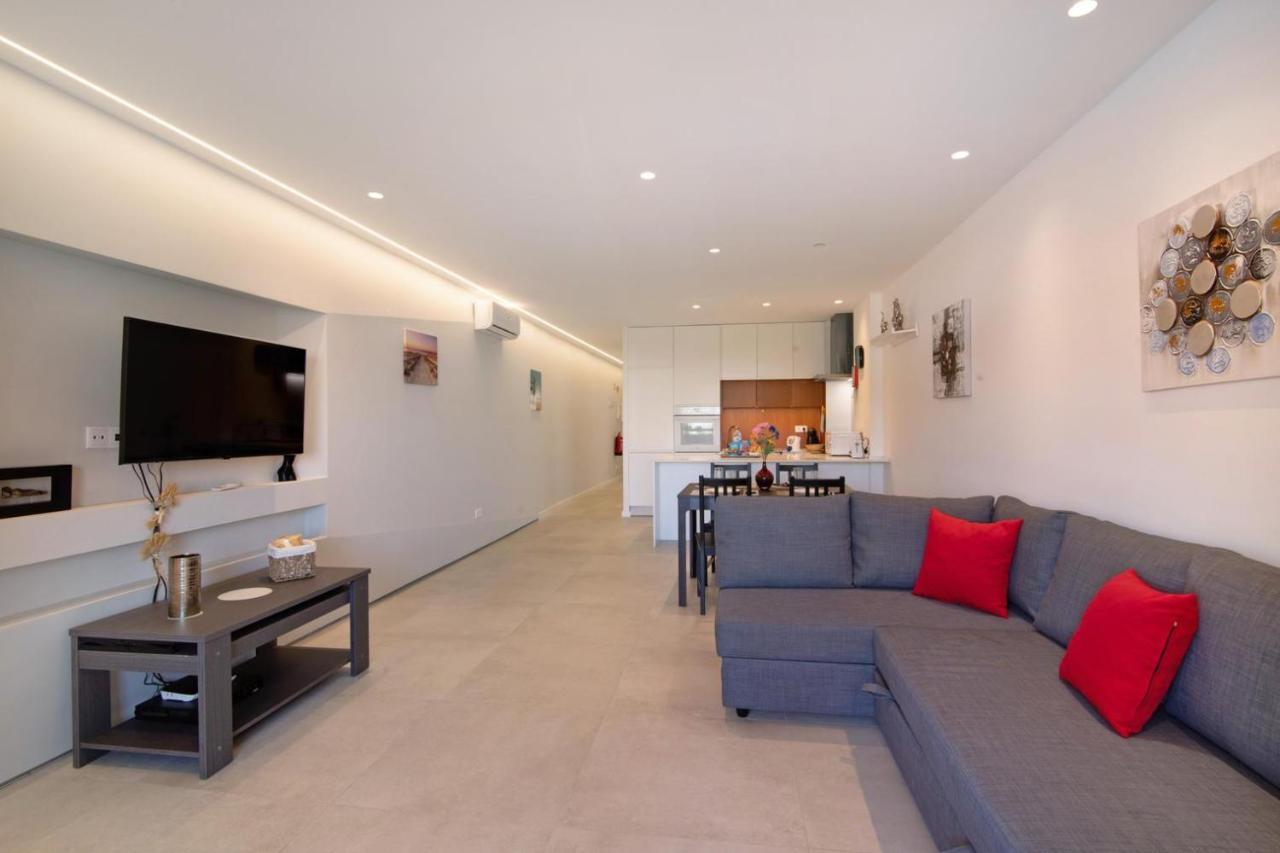 Apartamento Max Tropical By Sunnyway アルブフェイラ エクステリア 写真